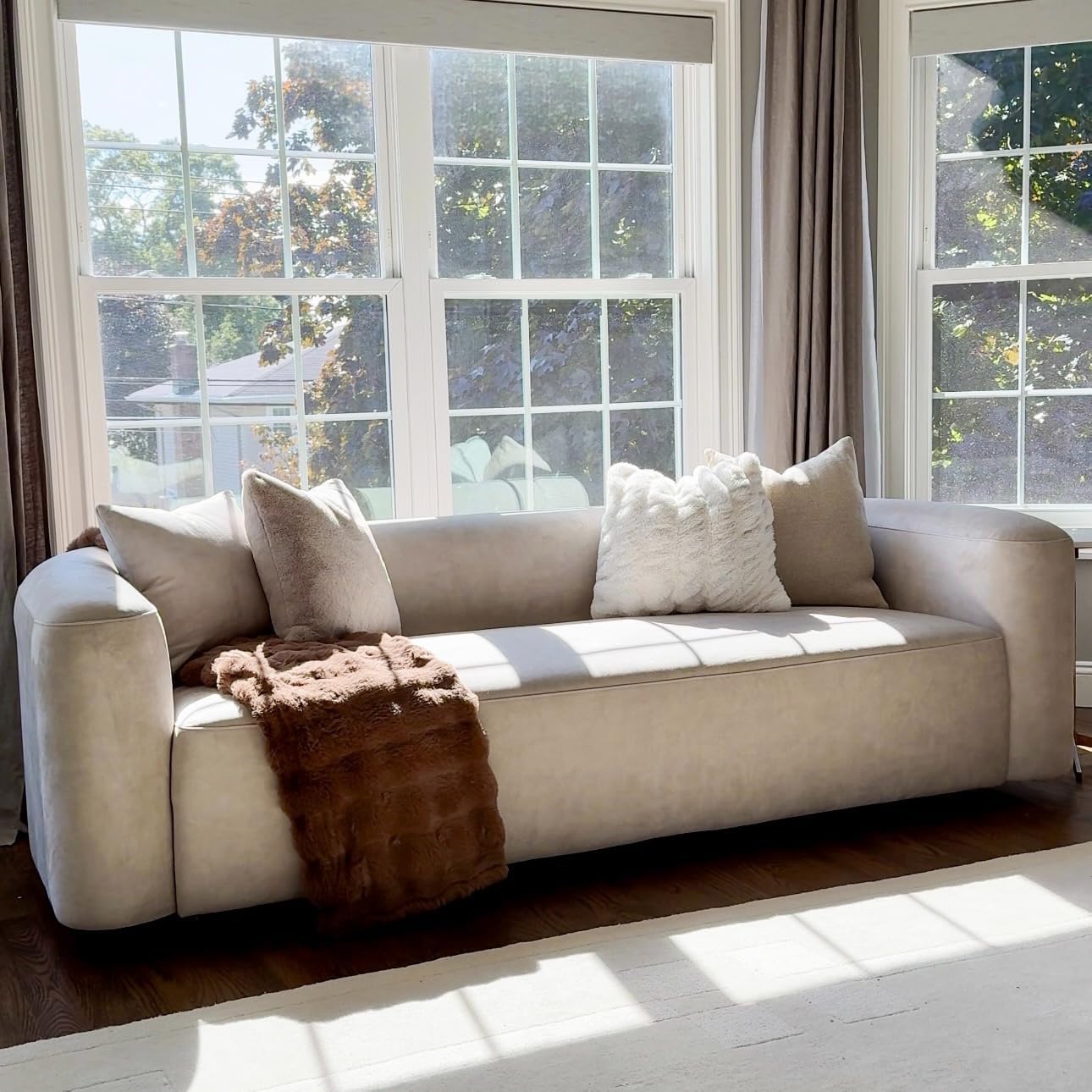 Acanva Luxury Velvet Sofa 3 Seater Modern Curved Back Couch for Living Room