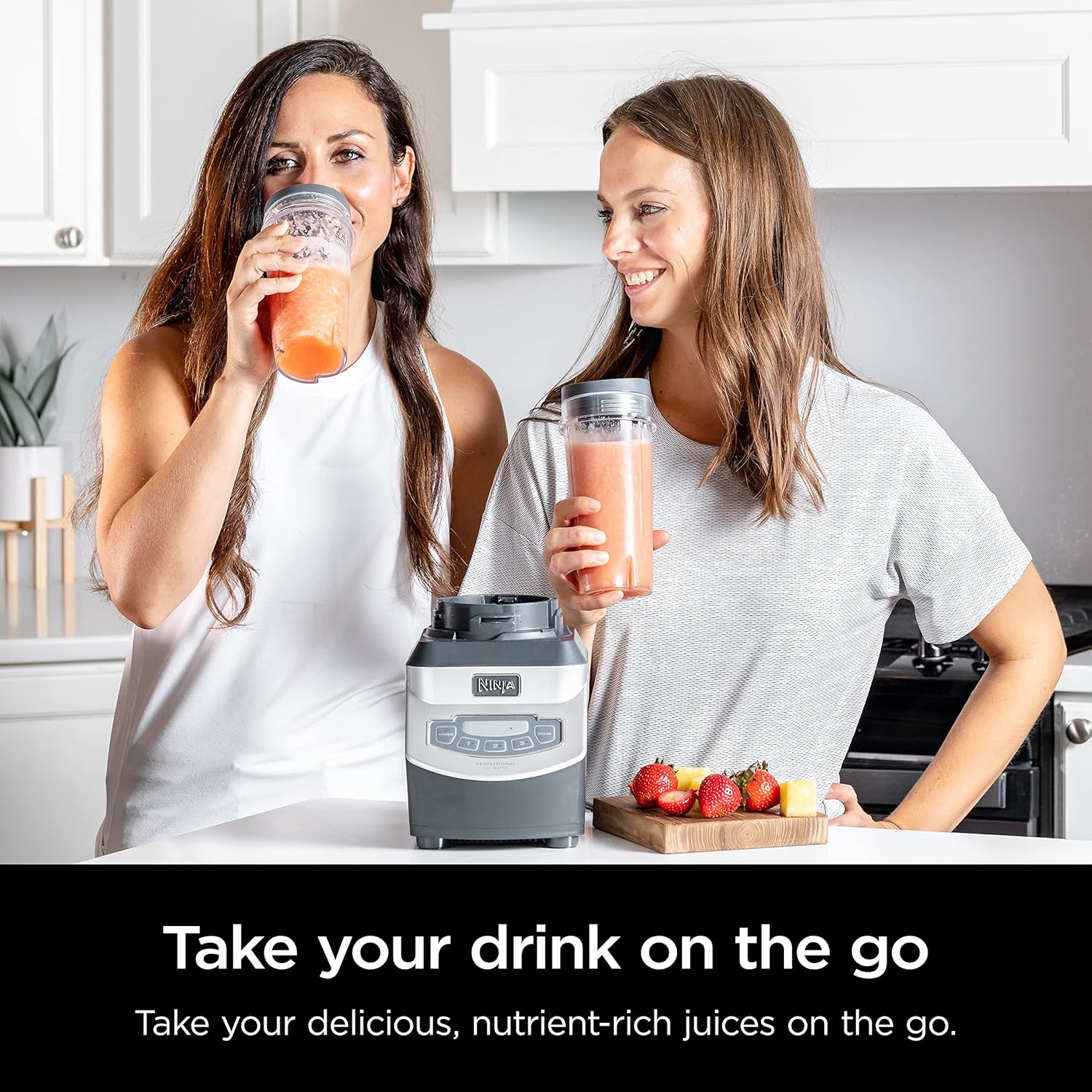 Ninja 1000W Countertop Blender Total Crushing Smoothie and Ice Blender 72oz Black & Grey